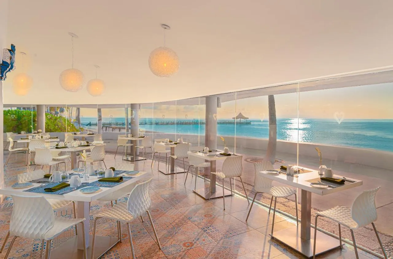 Desire Riviera Maya Pearl Resort All Inclusive - Couples Only Puerto Morelos