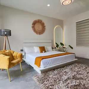 *** Hotel Aura Boutique Mexico